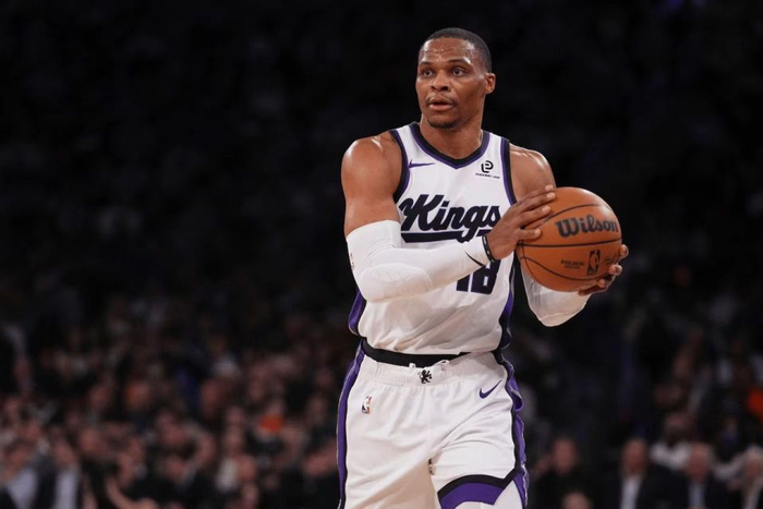 威少三双助国王力克快船 三双纪录刷新历史